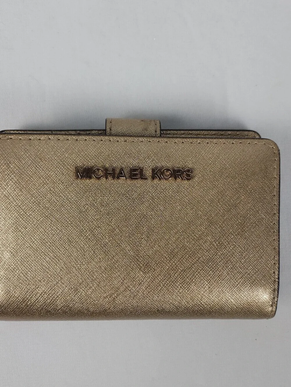 Michael Kors Jet Set Travel Medium Bifold Wallet Pale Gold Leather